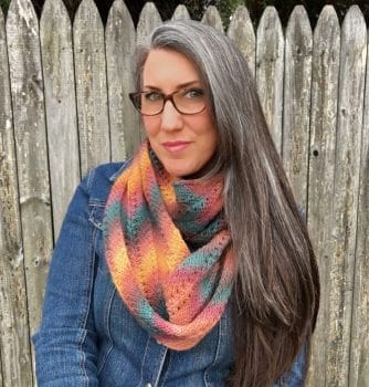 Knit Picks IDP Designer Interview, Deja Joy - Autumn Infinity Scarf knitting pattern