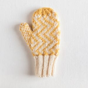 Knit Picks Mighty MIttens vertical zigzag mitten pattern