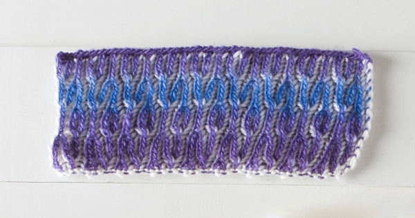 Brooke's two-color brioche cowl