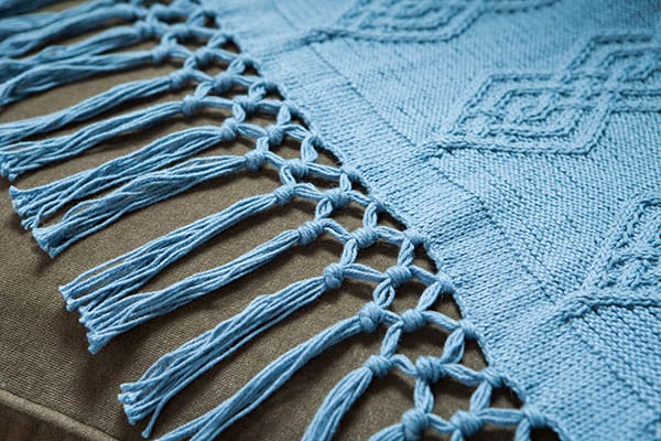 Knit Picks Larkshead Throw