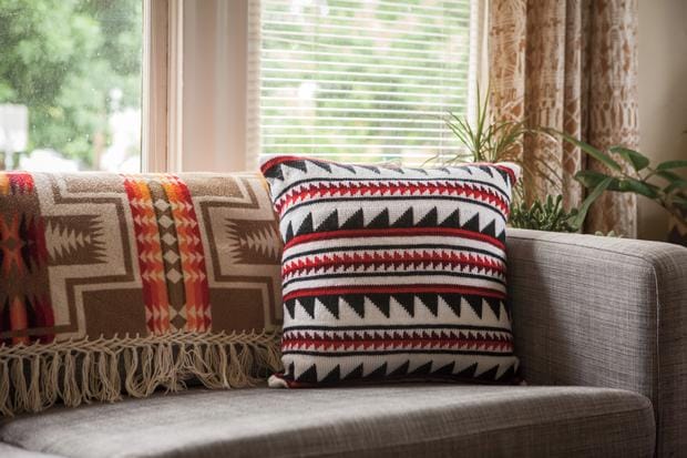 Knit Picks Peaks Pillow