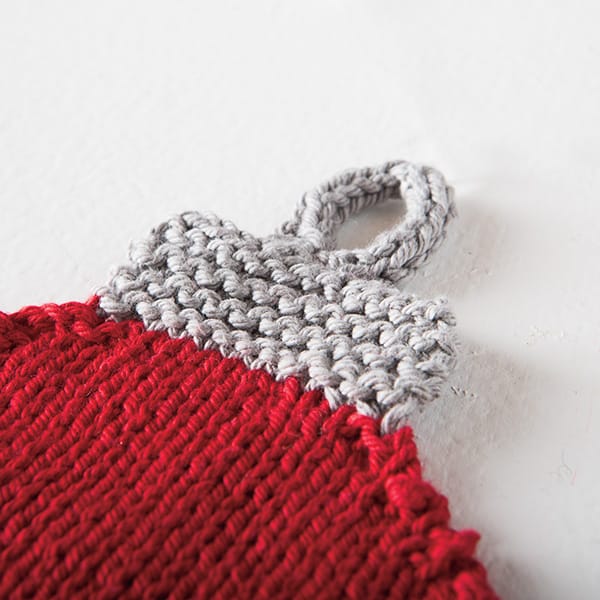 Free Christmas Bauble Washcloth Pattern from Knit Picks