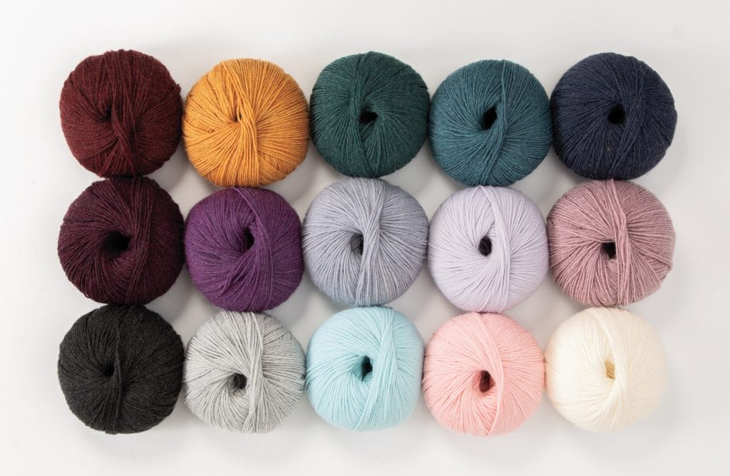 Take fine-gauge knits to a new level of luxury with Capretta Superwash! 