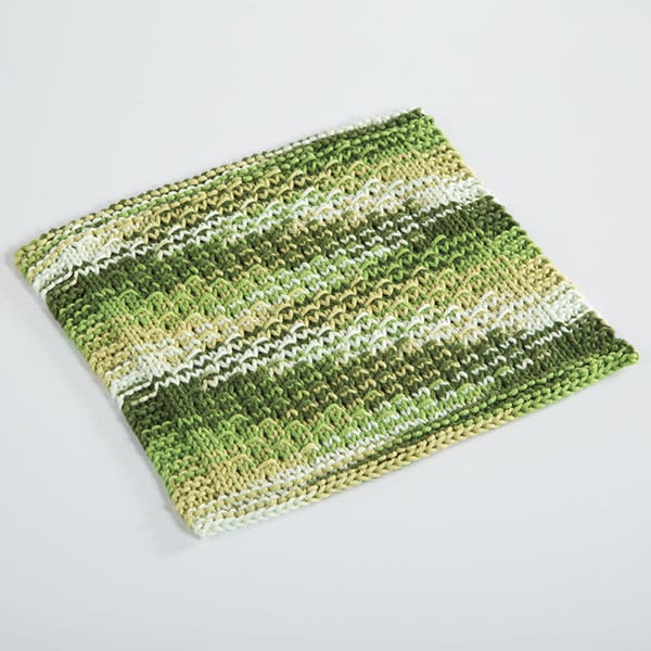 Cryptodira Dishcloth knit in Dishie Multi Sea Turtle. Free download from Knit Picks