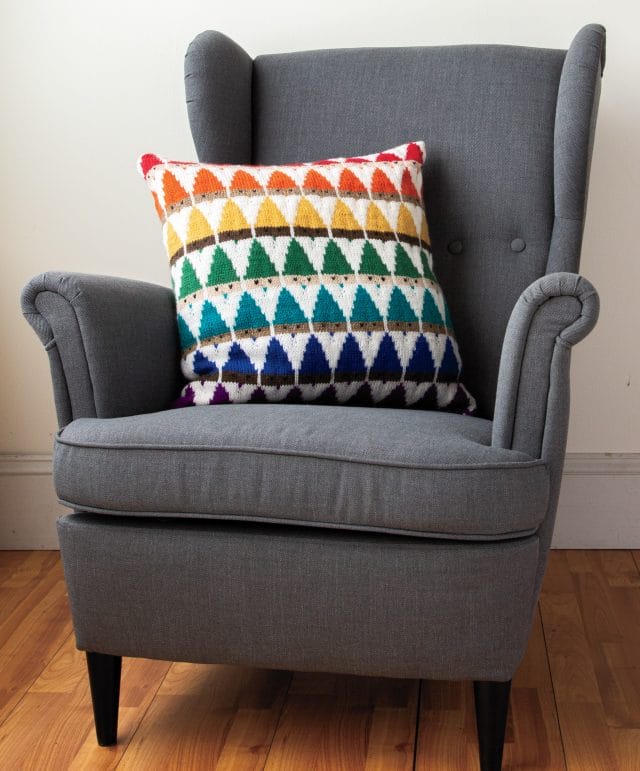 Rainbow Gnome knit pillow pattern